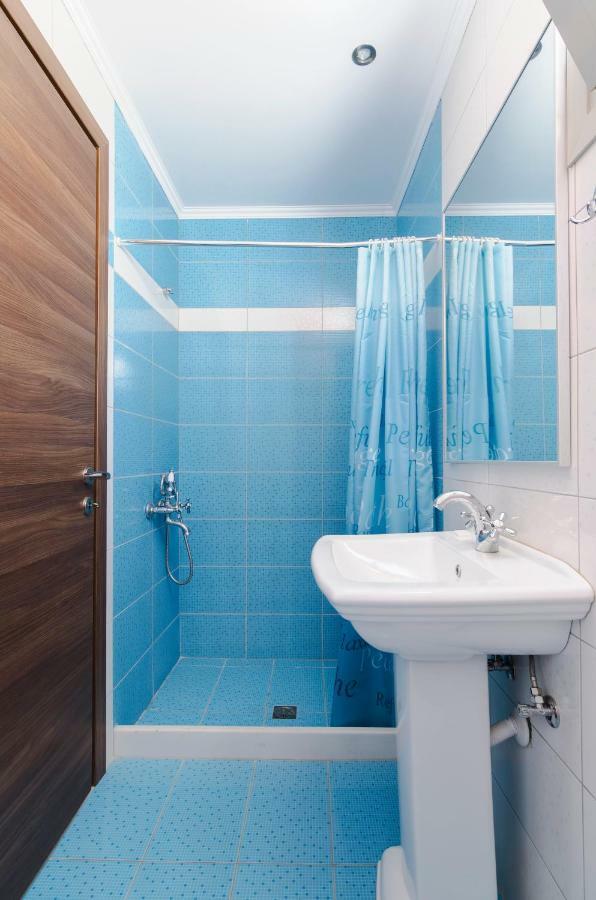 Zaros Hotel Kültér fotó