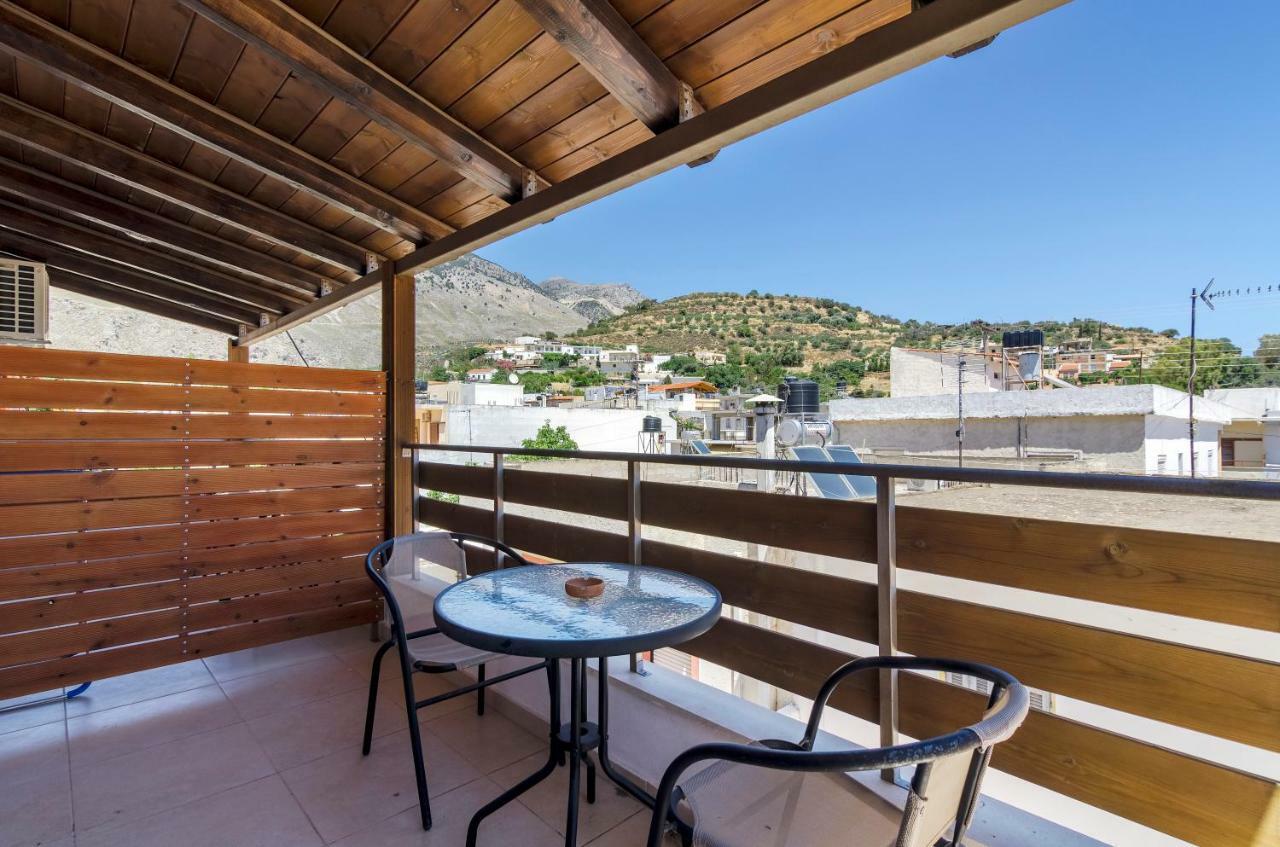 Zaros Hotel Kültér fotó